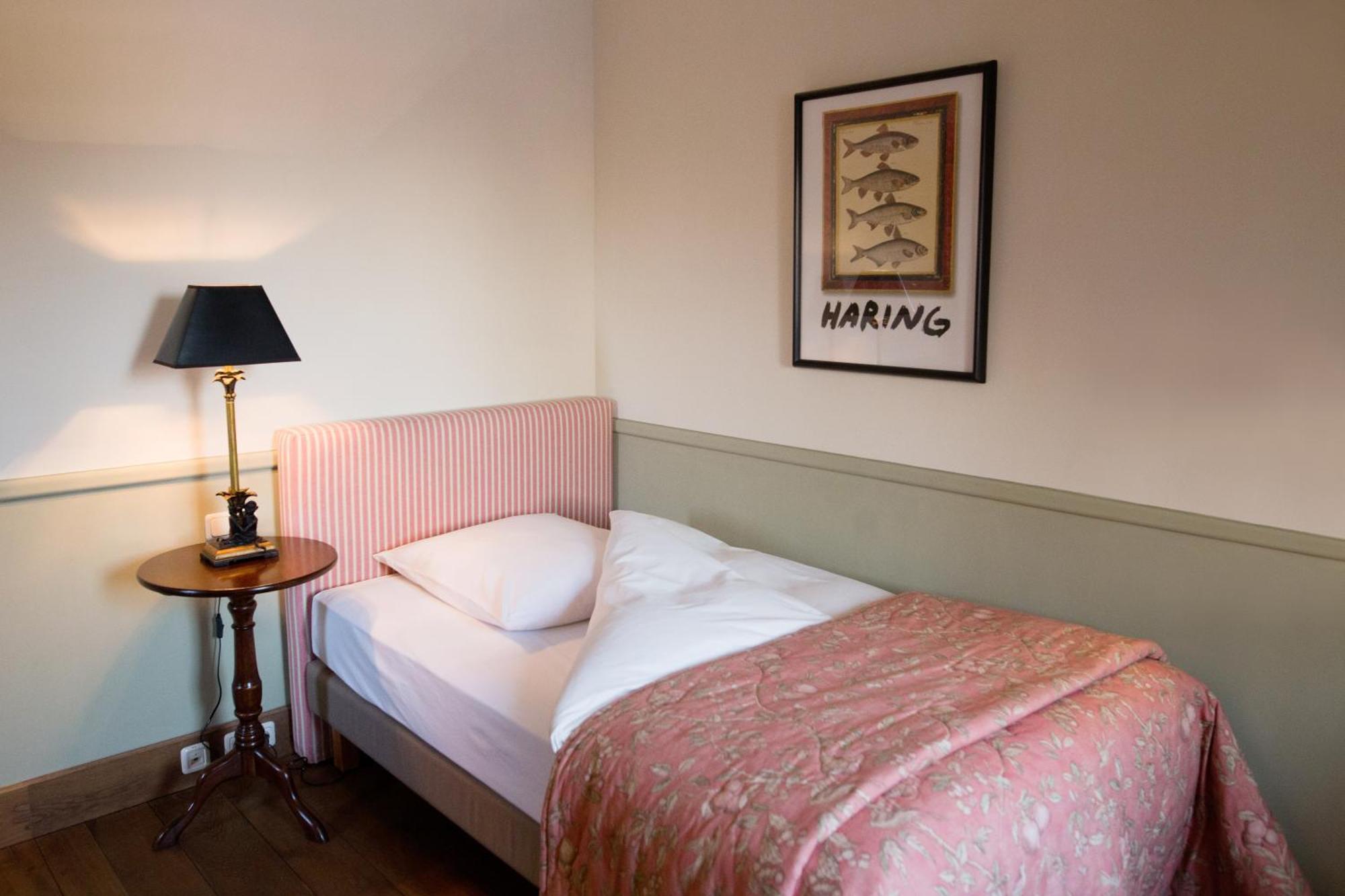 Hotel Chateau Bela Quarto foto
